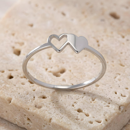 ELYNORA — Initial Letter Double Heart Ring
