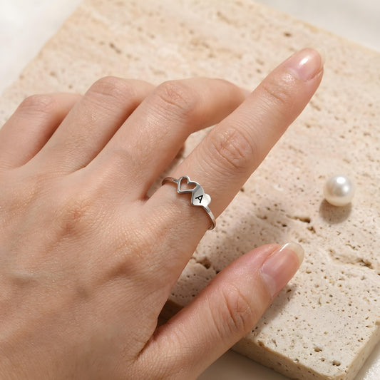 ELYNORA — Initial Letter Double Heart Ring