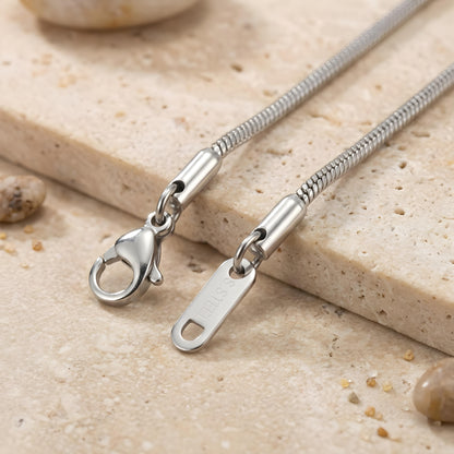 VÉRANO — Stainless Steel Snake Chain Necklace