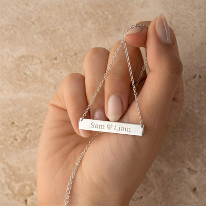 AVELIS — Personalized Engraved Bar Necklace